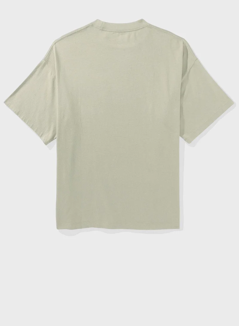 American Eagle Crew Neck Graphic T- Shirt