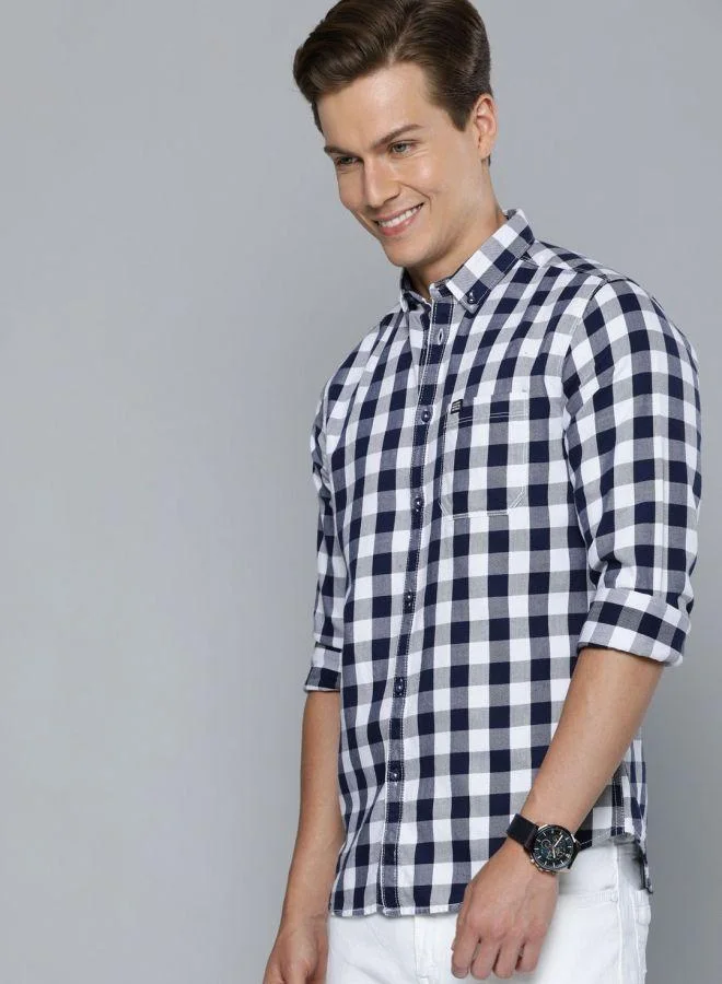 The Indian Garage Co The Indian Garage Co Men Checked Button-Down Collar Shirt