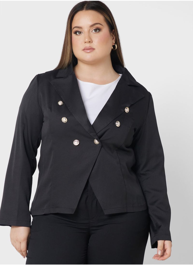 Button Detail Blazer - pzsku/Z72E469CA5FBE611667EBZ/45/_/1698934630/58d5cf26-574f-4ab1-b55f-6826f072d209