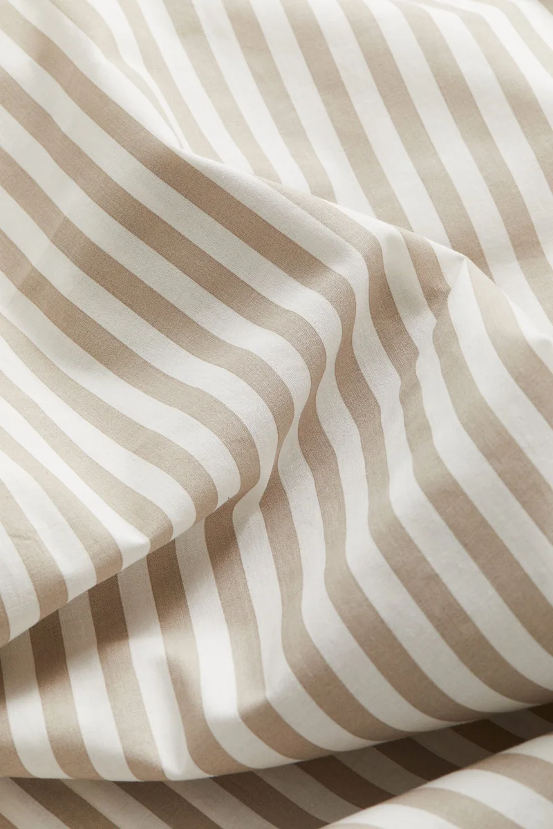 اتش اند ام طقم غطاء لحاف مخطط للمهد