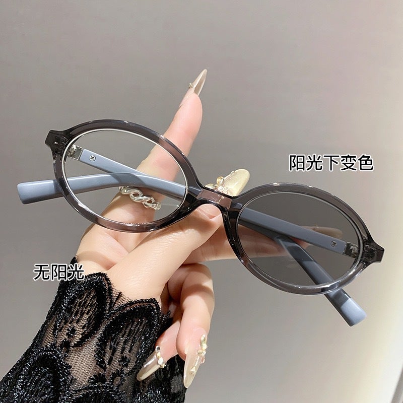 Little Red Riding Book Same-style Nerd Small Frame Light-sensitive Color-changing Anti-blue Light-ray Glasses Internet Celebrity Pity Oval Frame Glasses Frame - Image 5