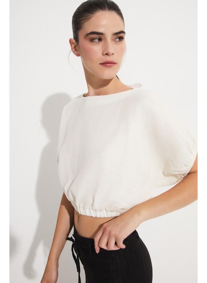 جون بلوزة قطنية قصيرة نسائية يونيو - لون إكرو - Image 4