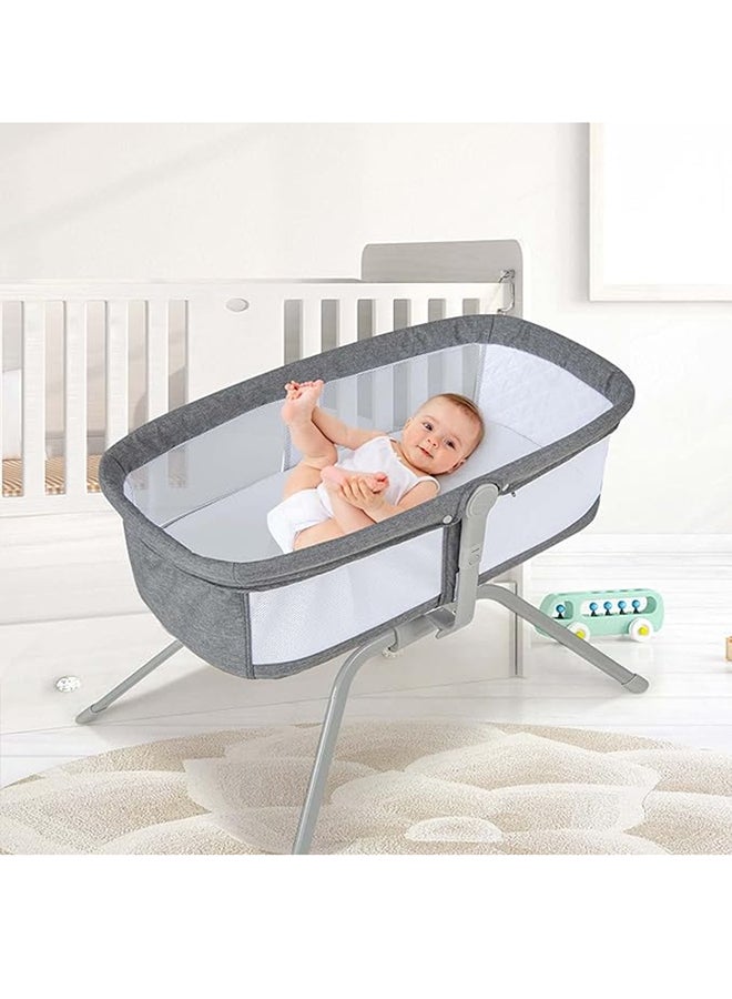 ماس سرير سفر للأطفال 3 في 1 مع مرتبة من 0 إلى 9 كجم قابل للطي مع نظام هزاز وتعديل المرتبة لإمالة وضعية الطفل تجميع سريع مع حقيبة سفر متضمنة خفيف للغاية - Image 2