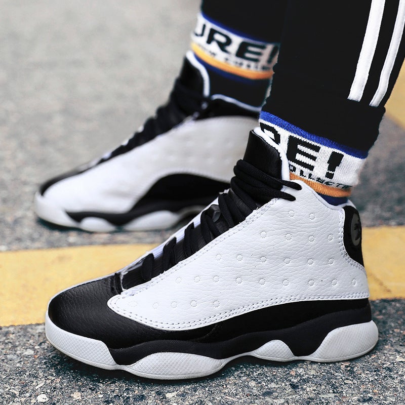 Boys All-Season Basketball Shoes aj13 black and white 