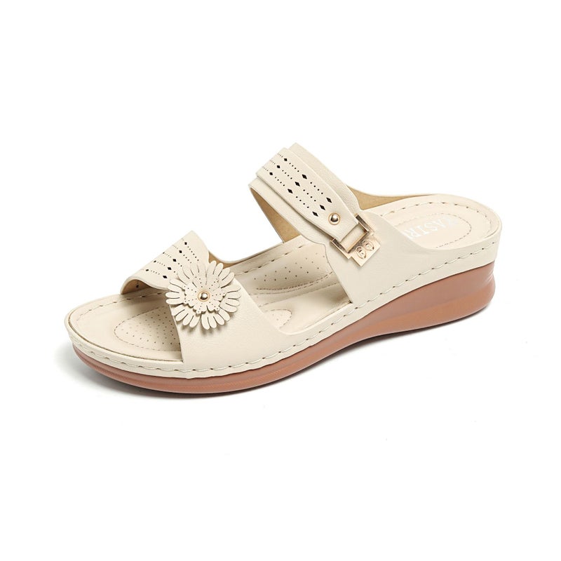 حذاء النساء زائد الحجم 2026 أزياء جديدة الزهور أسفين Sandals النساء ريترو أحذية واحدة حزام 3012-2 - Image 1