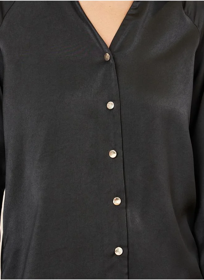ستايلي Satin V Neck Collared Long Sleeve Shirt