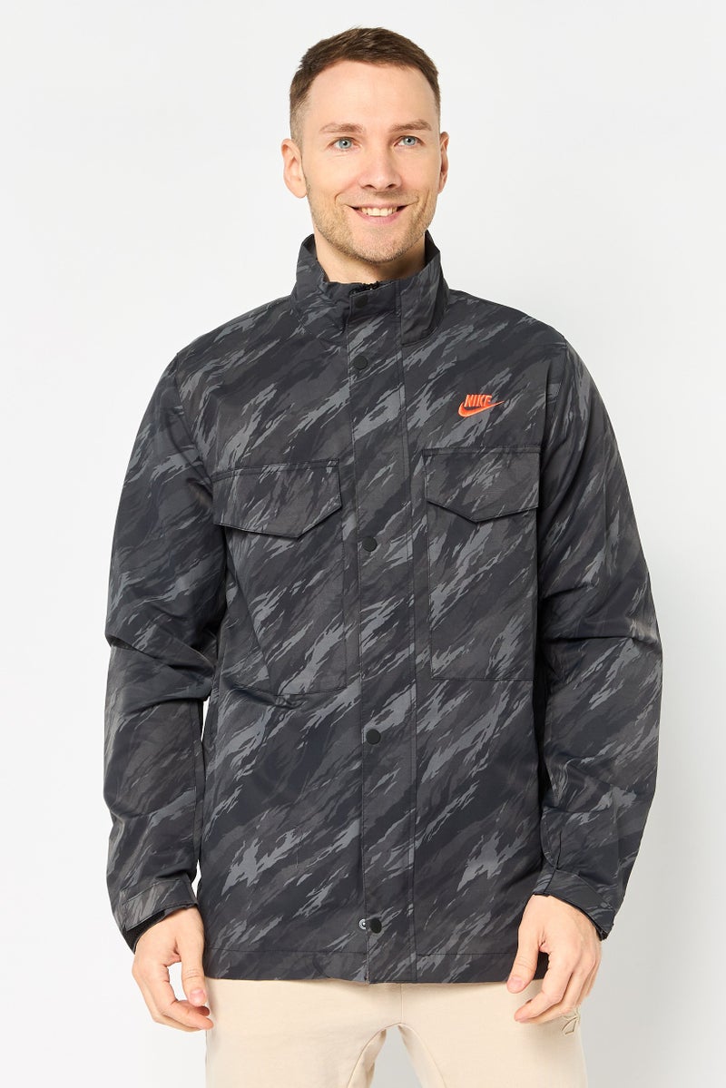 Nike Men Sportswear Fit Camouflage Outdoor Jacket, Multicolor - Image 1