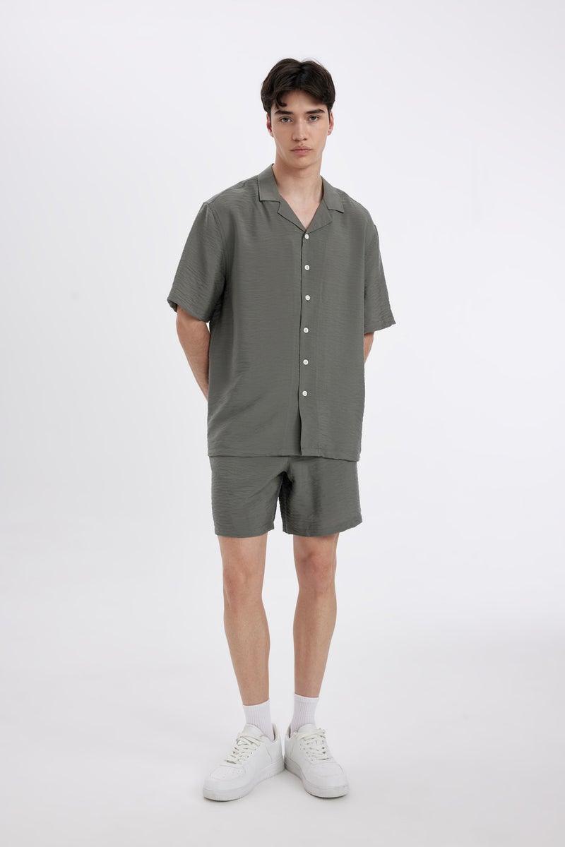 DeFacto Man Relax Fit Aerobin Shorts  - Image 2