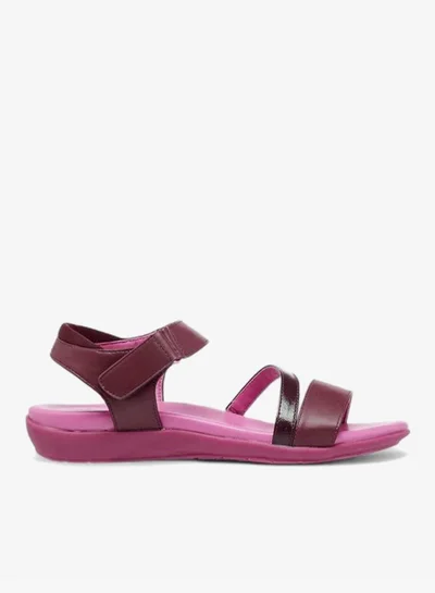 لو كونفورت صنادل بأشرطة مع إغلاق بخطاف وحلقة