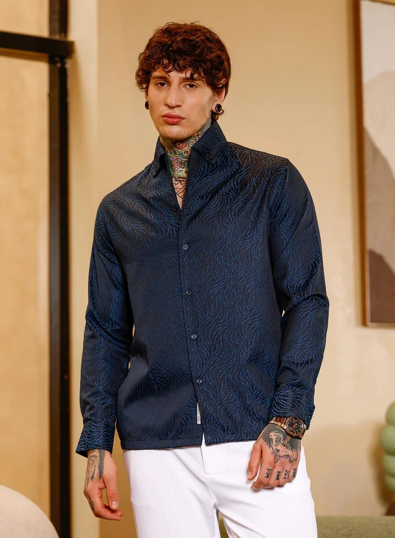 Campus Sutra Campus Sutra Men Contrast-Streaks Jacquard Shirt | Button-Down One-Piece Collar Long Cuffed Sleeves | Button Closure Curved Hem | Abstract Jacquard | Woven Fabric For Casual & Party Wear | Navy Blue