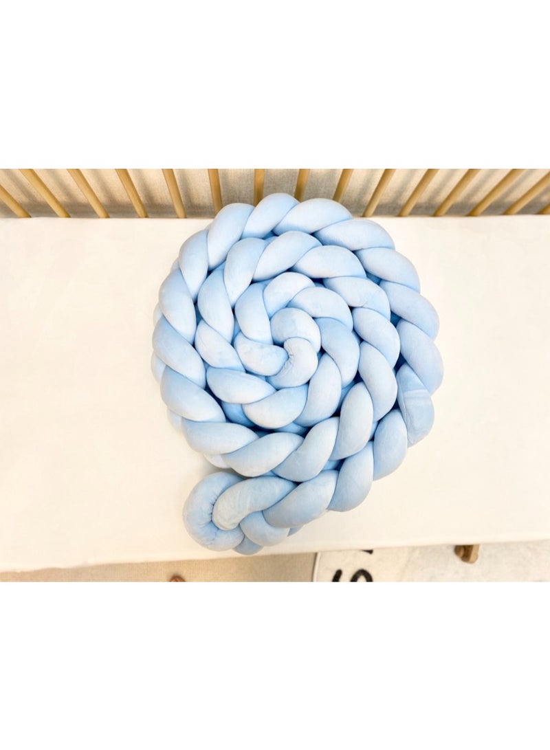 يونيكبيبي مصد سرير أطفال بطول 2 متر، وسادة مضفرة ناعمة يدويًا، واقي سرير للأطفال، ضفيرة 3 خيوط و4 خيوط، لون أزرق فاتح، مفروشات سرير مريحة وآمنة للمواليد - Image 3