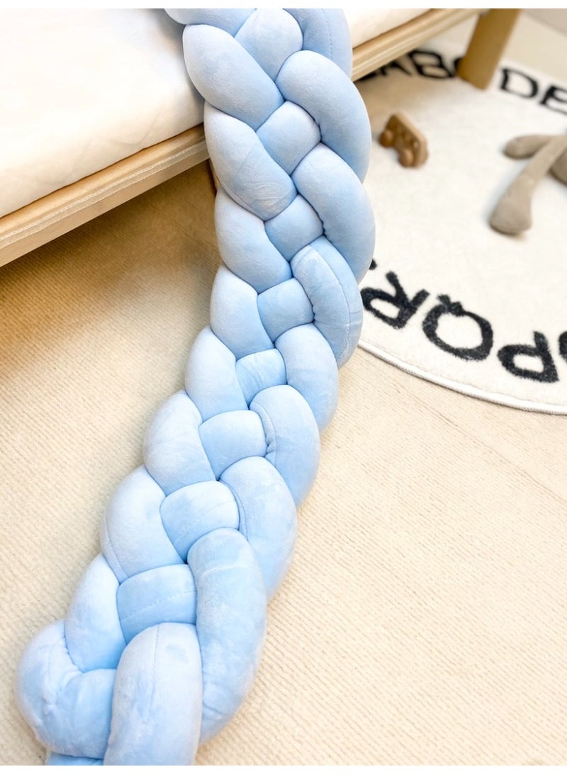 يونيكبيبي مصد سرير أطفال بطول 2 متر، وسادة مضفرة ناعمة يدويًا، واقي سرير للأطفال، ضفيرة 3 خيوط و4 خيوط، لون أزرق فاتح، مفروشات سرير مريحة وآمنة للمواليد - Image 4