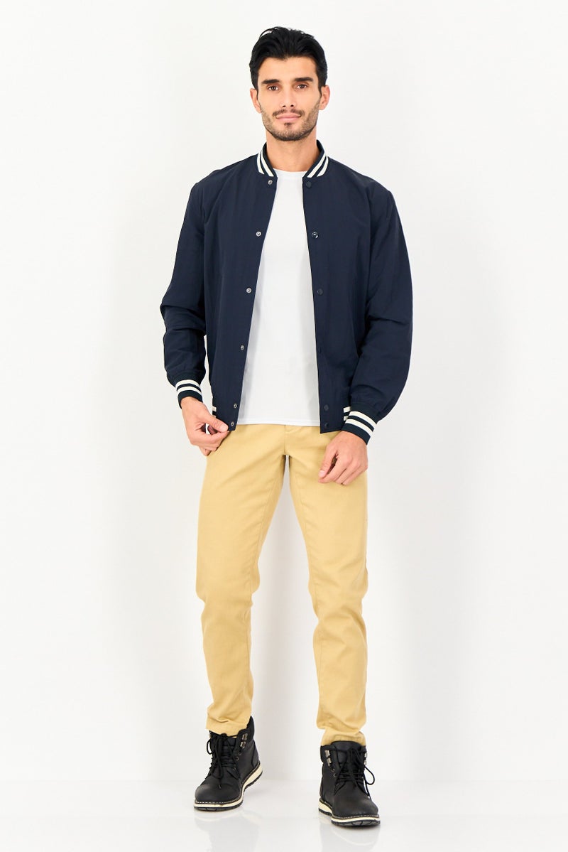 Celio جاكيت بومبر سادة للرجال، أزرق داكن - Image 2