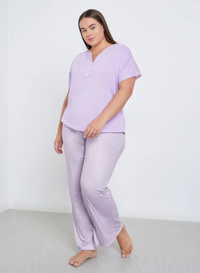 ستايلي Styli Plus Lace Back Detail T-Shirt and Pyjama Set