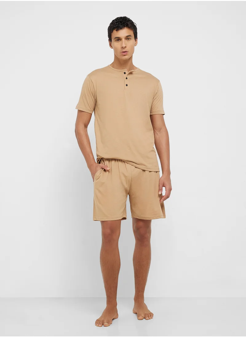 سفنتي فايف Nightwear T-Shirt & Shorts Set
