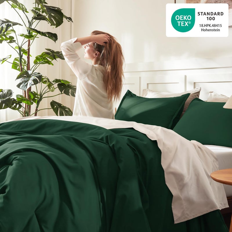 Litanika Dark Emerald Green King Comforter Set, 3 Pieces Solid Forest Bedding Set, All Season Fluffy Bed Set (104x90In Comforter & 2 Pillowcases) - Image 4