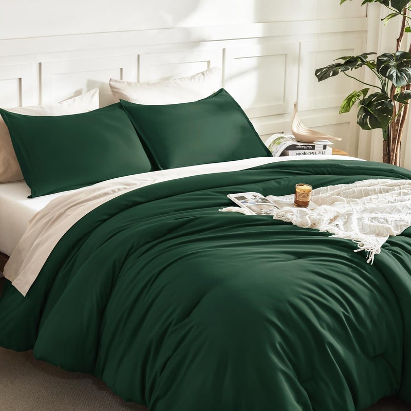 Litanika Dark Emerald Green King Comforter Set, 3 Pieces Solid Forest Bedding Set, All Season Fluffy Bed Set (104x90In Comforter & 2 Pillowcases) - Image 5
