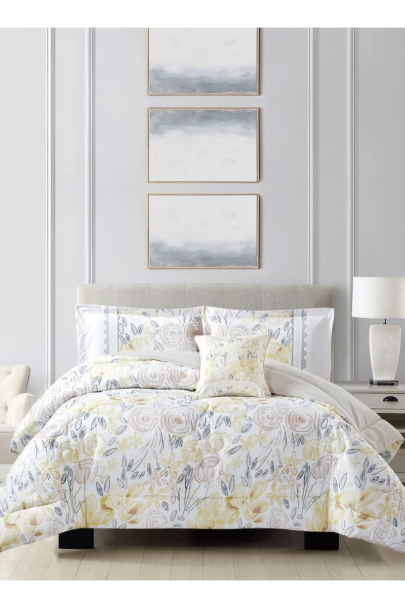 Donetella Bedding Comforter Set, King Size 250x230cm - 4-Pcs Digital Print Quilted Bed Set, Microfiber Fabric - 1 Comforter, 2 Pillow Shams,1 Cushion Cover.