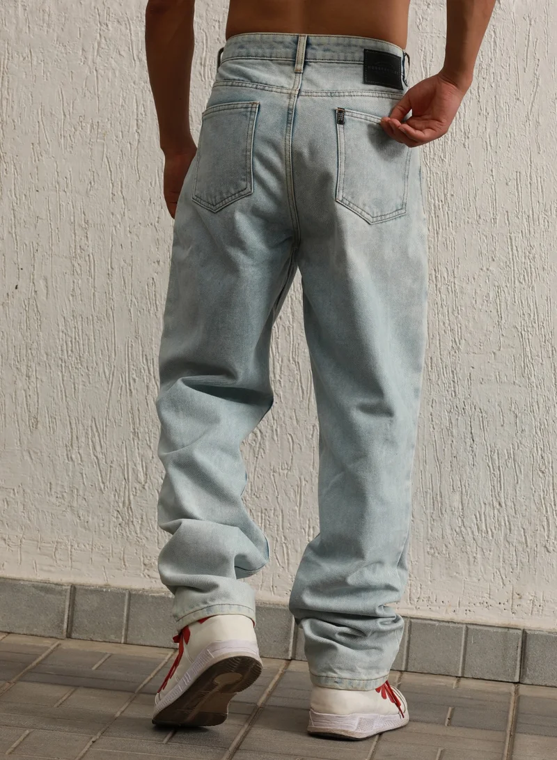 Hubberholme Indigo Mildly Distressed Light Fade Jeans for Men, Straight Fit, Cotton