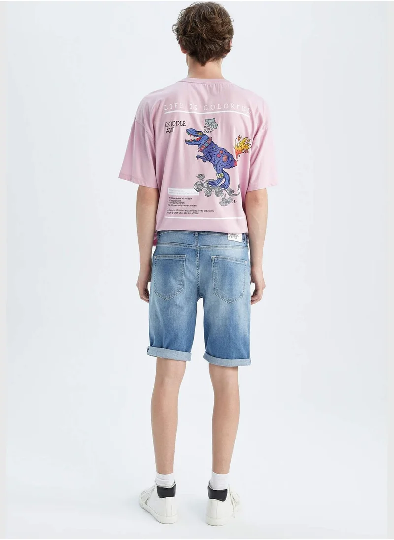 DeFacto Slim Fit Distressed Midi Short