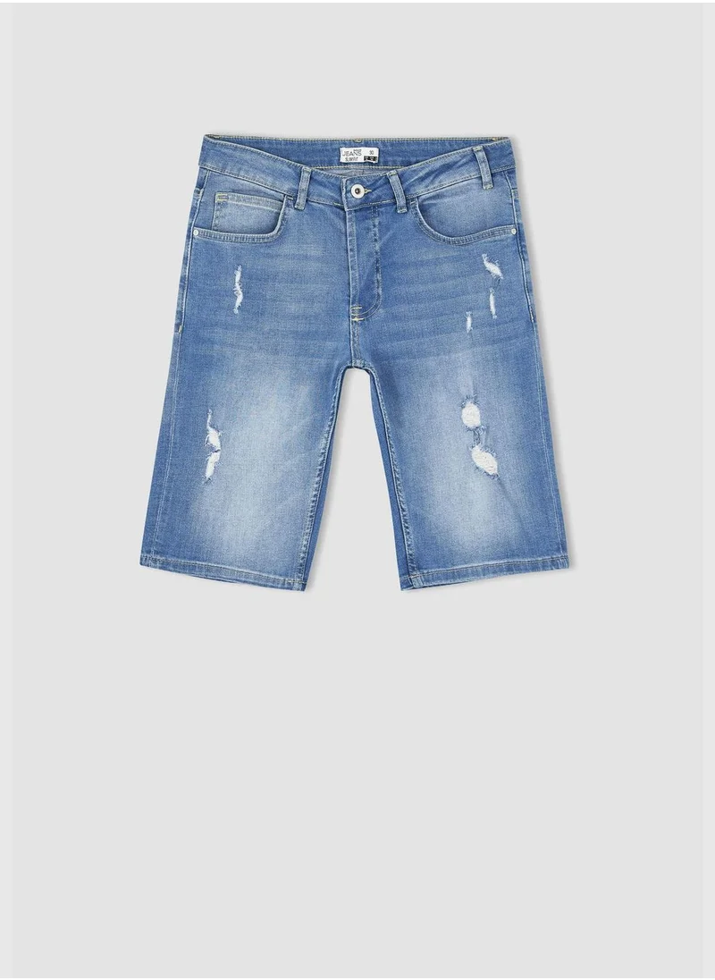 DeFacto Slim Fit Distressed Midi Short