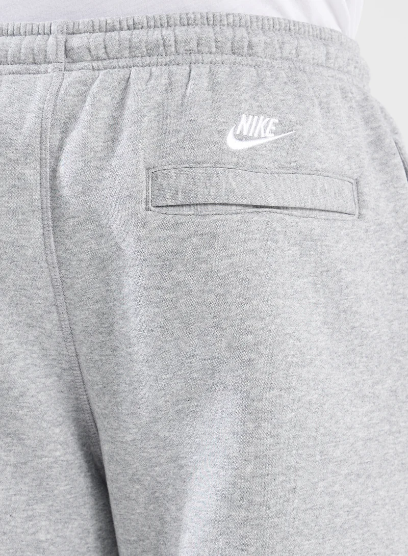 نايكي Club Cuffed Sweatpants