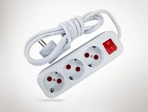 Rennway Switched 3-Plus Grounded Group Socket with 5 m Cable