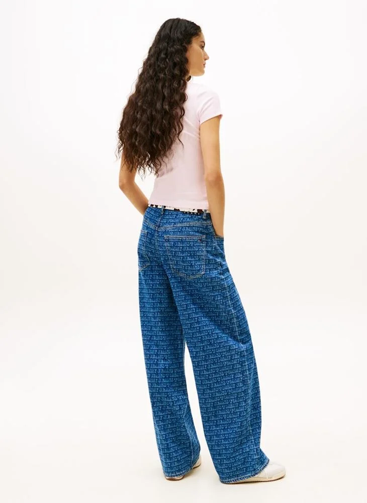 TOMMY JEANS Logo Crew Neck T-Shirt