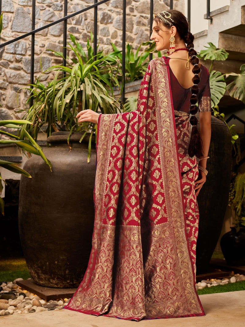 EthnicJunction Women's Silk Blend Woven Kanchipuram Saree With Blouse Piece - Image 4