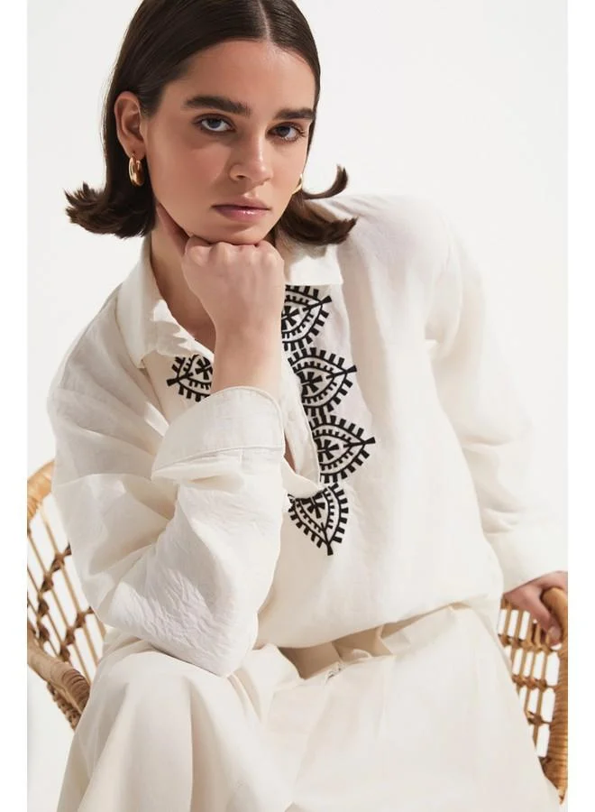 جون June Women Cotton Polo Neck Embroidery Detailed Blouse White