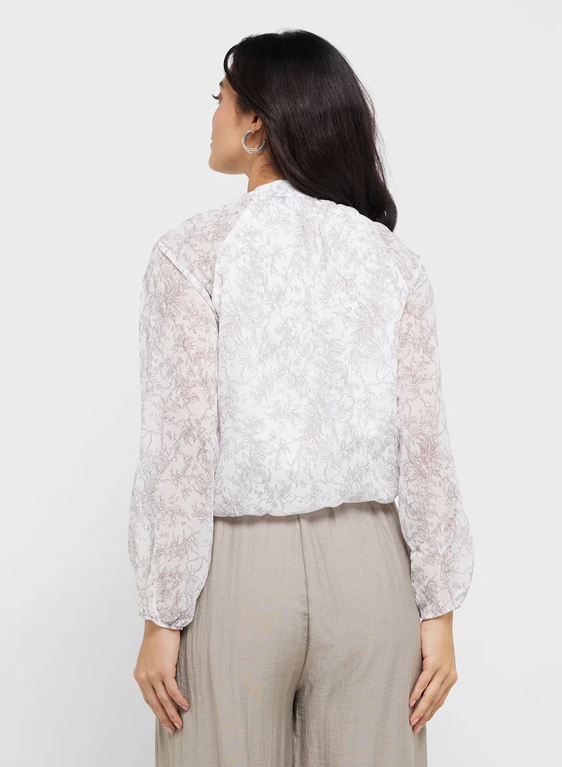 ايلا بلوزة بطبعة زهور