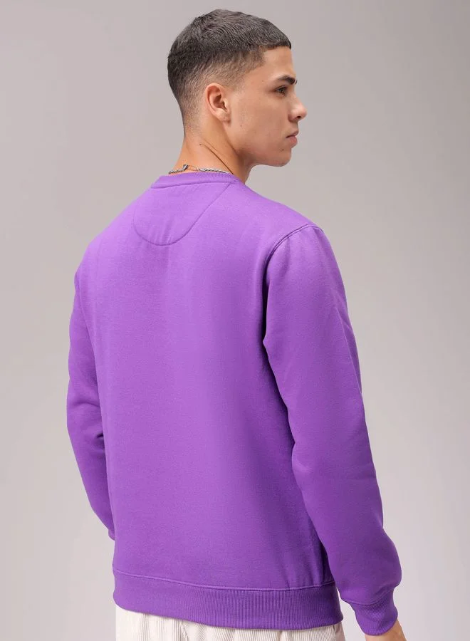 The Indian Garage Co Men Regular Fit Solid Crew Neck Overhead Sweatshirt