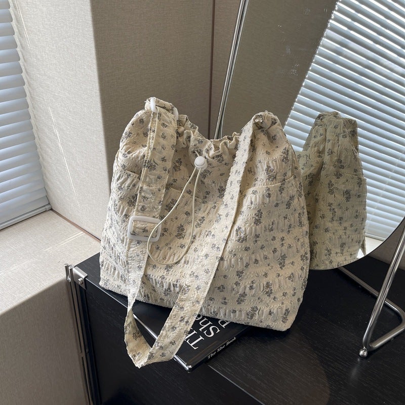 Niche All-Match Large Capacity Tote Bag Women'S Fashionable Small Floral Shoulder Bag Lightweight Commuter Bag - Image 2