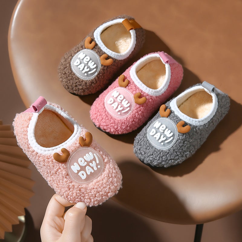 Children'S Fleece-Lined Super Cute Boys And Girls Cartoon Floor Non-Slip Soft Bottom Kindergarten Indoor And Outdoor Socks Shoes - Image 3