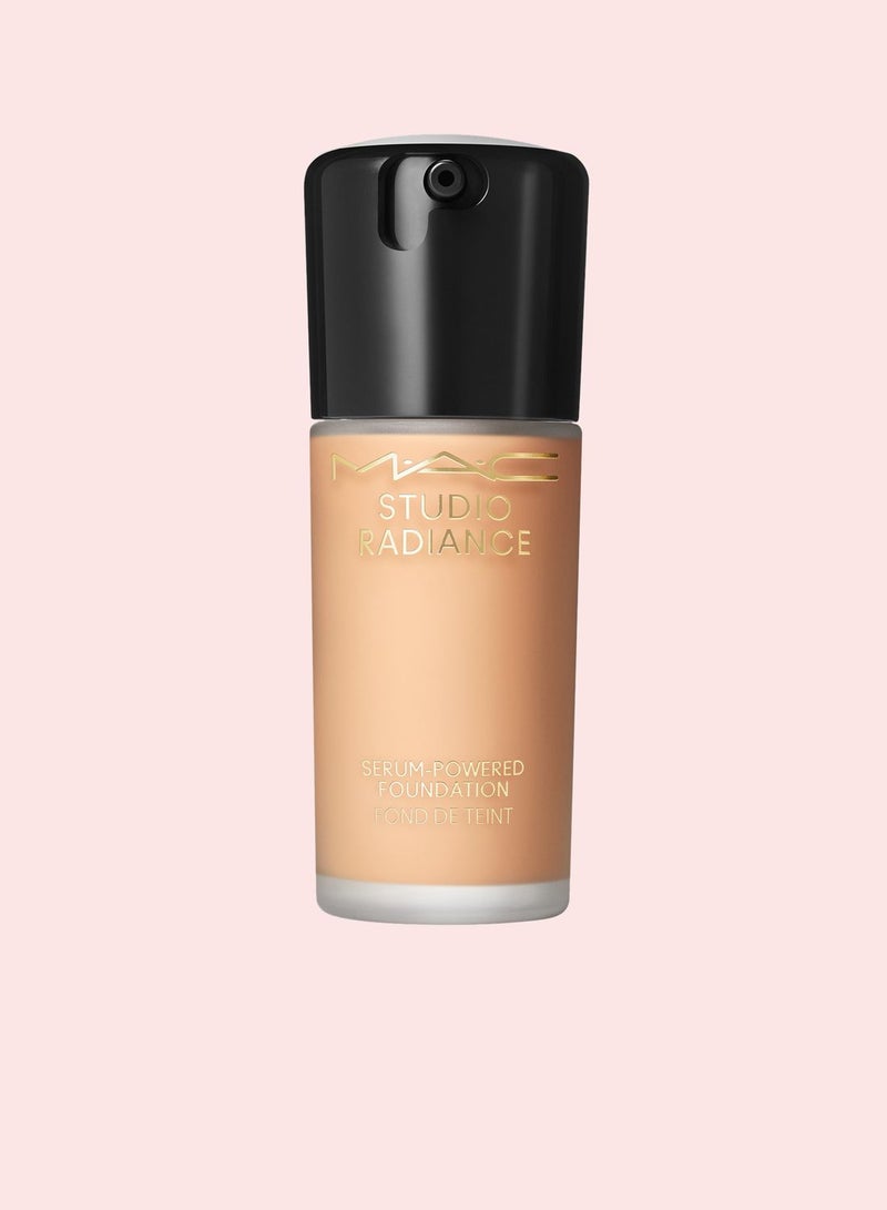 MAC Cosmetics Studio Radiance Serum Powered Foundation -C4 - Image 1