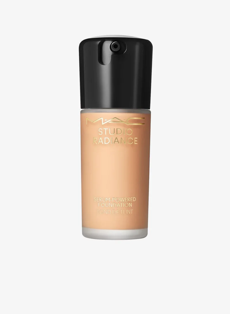 MAC Cosmetics Studio Radiance Serum Powered Foundation -C4