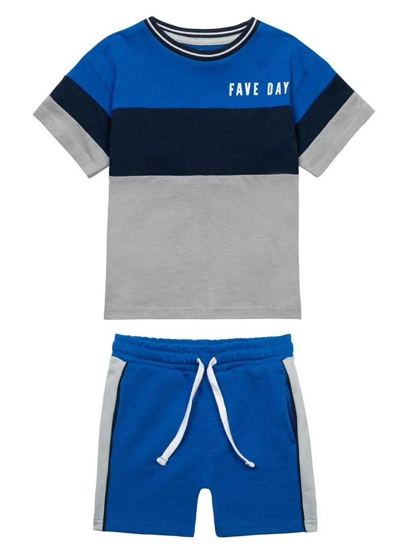 مينوتي Teen Boys Athletic T-Shirt And Short Set