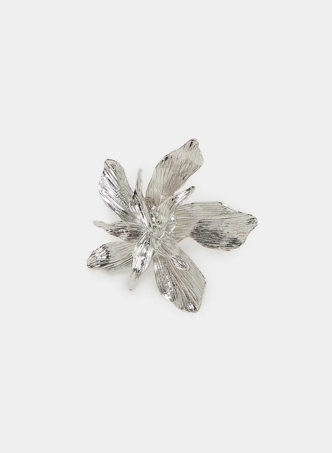 Styli  Styli Textured Flower Accent Ring for Women | Best Price UAE