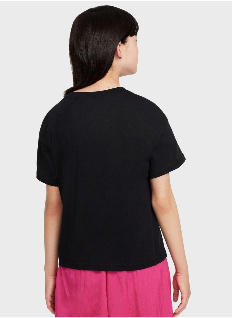Nike - Youth Nsw Basketball T-Shirt - Image 1