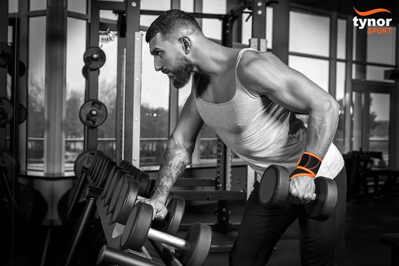 Tynor دعامة المعصم مع حلقة الإبهام (نيو) - دعامة ضغط نيونبرين لتخفيف الألم، صالة الألعاب الرياضية، الرياضة والتعافي للرجال والنساء | أسود وأخضر، عبوة من 2 - Image 5