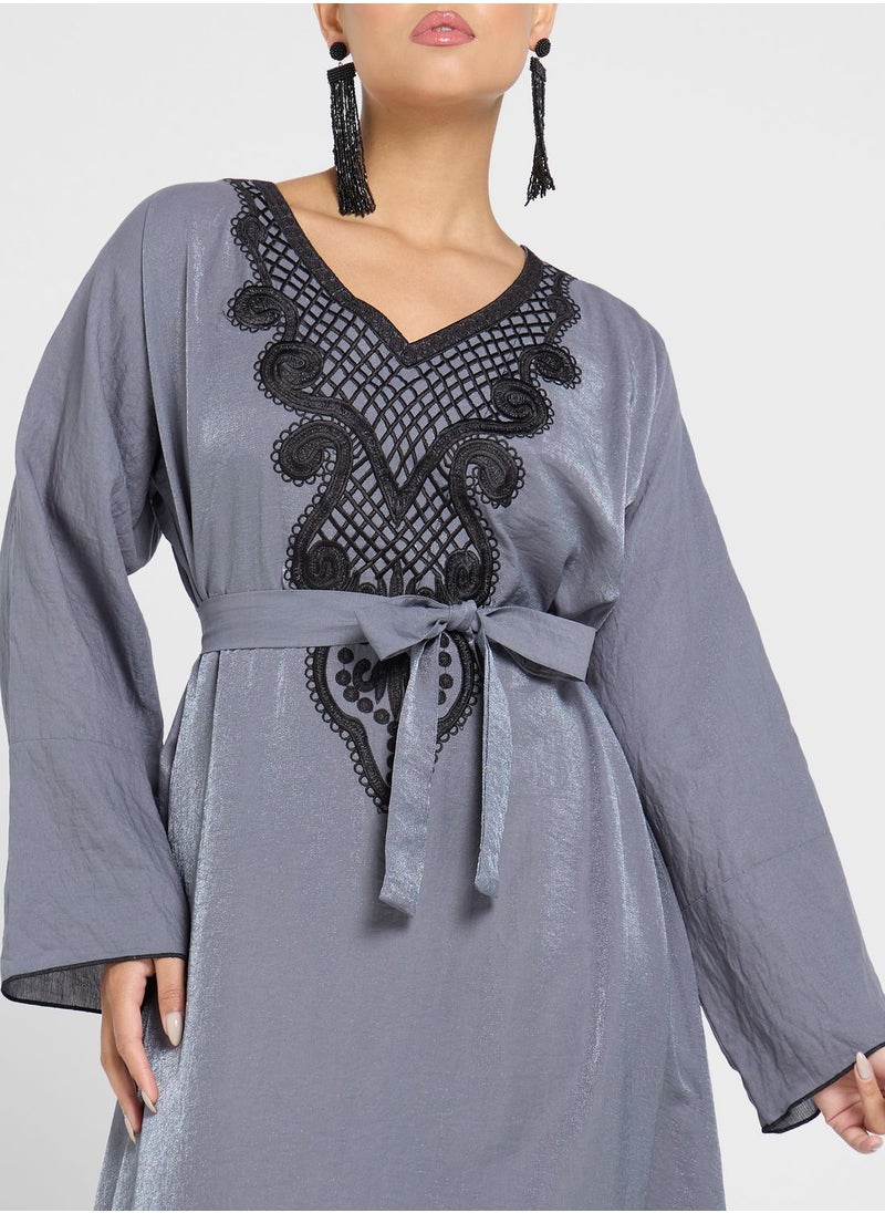 hayas closet - V-Neck Embroidered Jalabiya - Image 1
