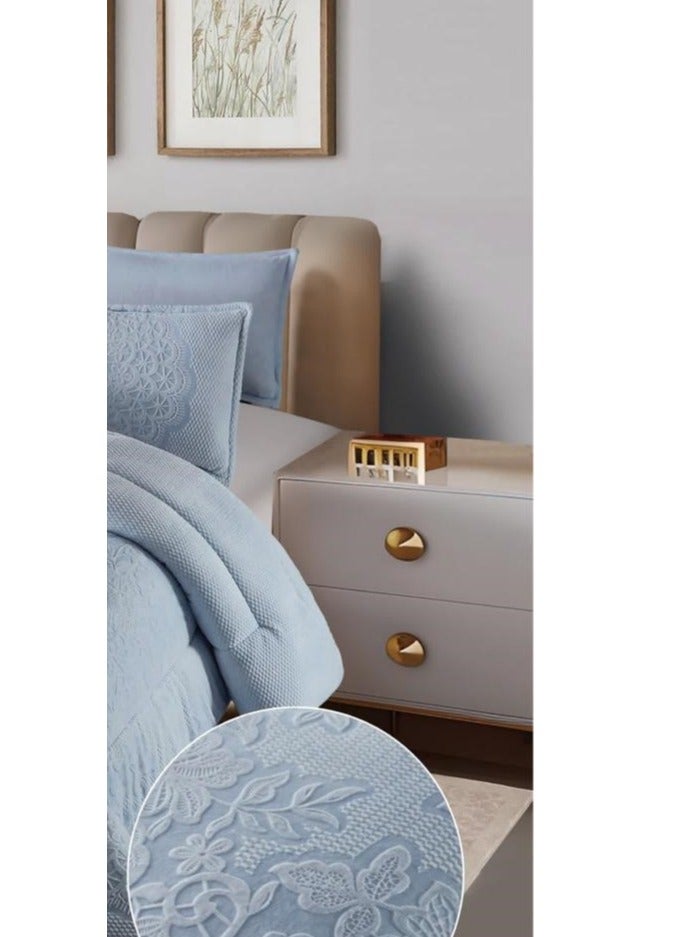 Xi Duo Duo Winter double bedspread, embroidered with soft velvet and luxurious fur to give you warmth and add beauty and elegance to your room, size 240*260 cm - Image 4