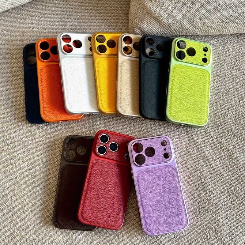 حافظة هاتف من الجلد الصناعي بنقشة الليتشي الأحمر العميق لجهاز iPhone 14 Pro Max بتصميم نافذة كبيرة، ستيل خريفي شتوي. - Image 4