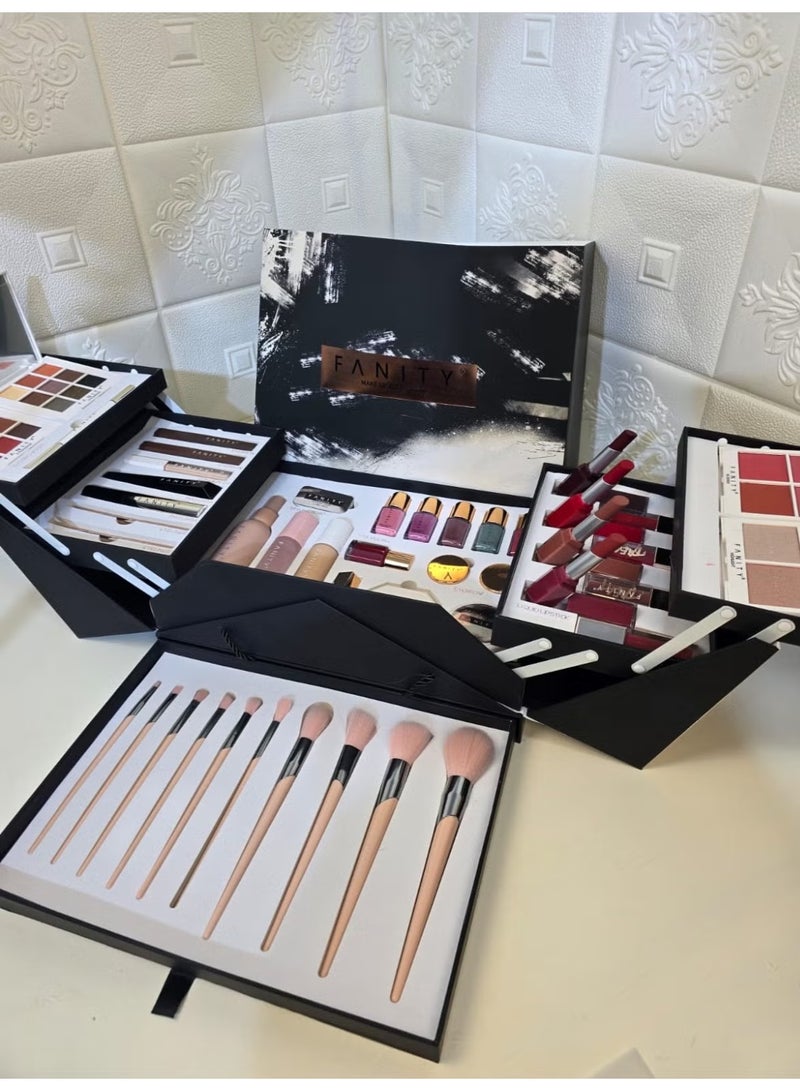 Fanity Makeup Kit - Image 1