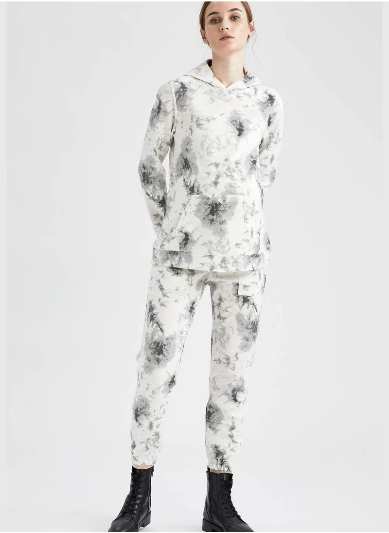 DeFacto Regular Fit Long-Sleeved Spray Print Knitted Top