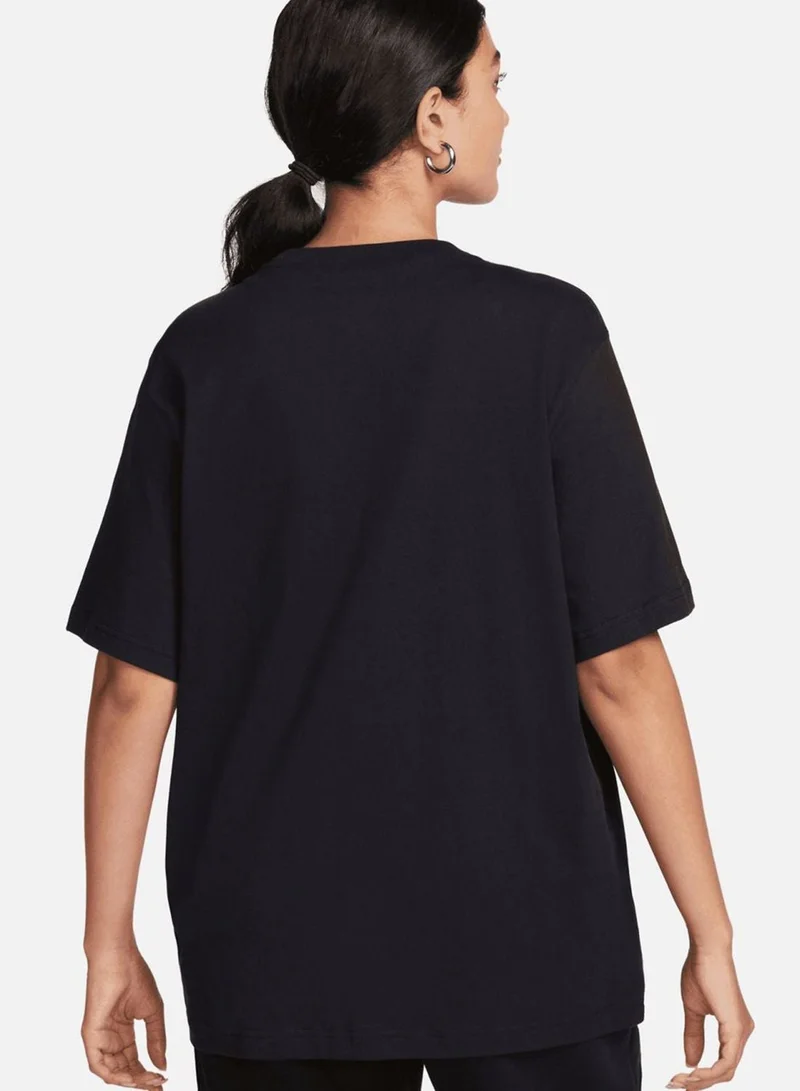 Nike Nsw Essential T-Shirt