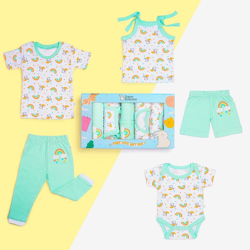 Superbottoms صندوق هدايا أساسيات المواليد الجدد - 5 قطع | ملابس أطفال من 0-6 أشهر | مجموعة المواليد الجدد | هدايا المواليد الجدد | مجموعة ملابس - رومبر، تي شيرت، جابلا مربوطة، بنطال، شورت - Image 3