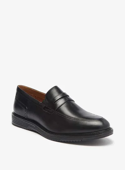 دوتشيني Men's Solid Slip-On Loafers