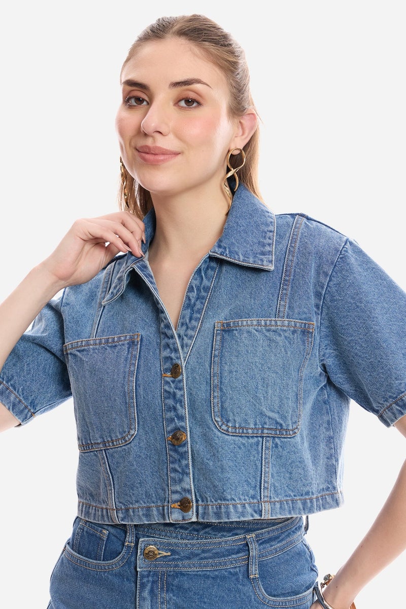 Virgio Solid Cotton Cropped Denim Shirt for Women - Image 3