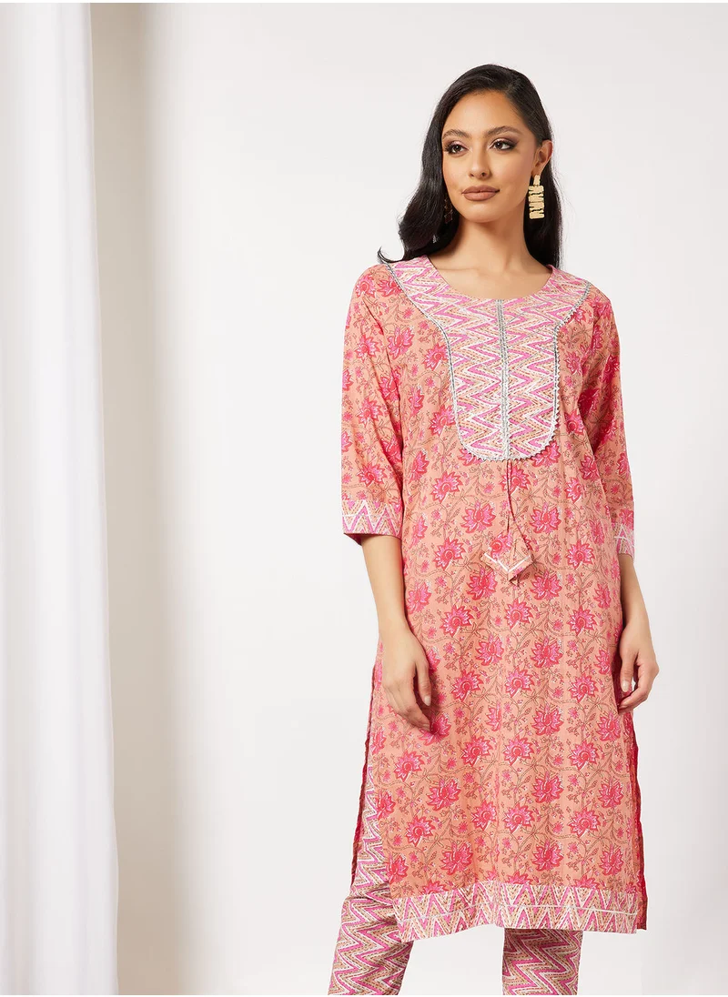 HANA & SARA Print Short Kurta With Pants
